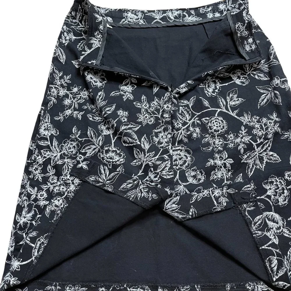 New York City Pencil Skirt Size 6 Black White Cotton Rise Mid Floral Knee Length
